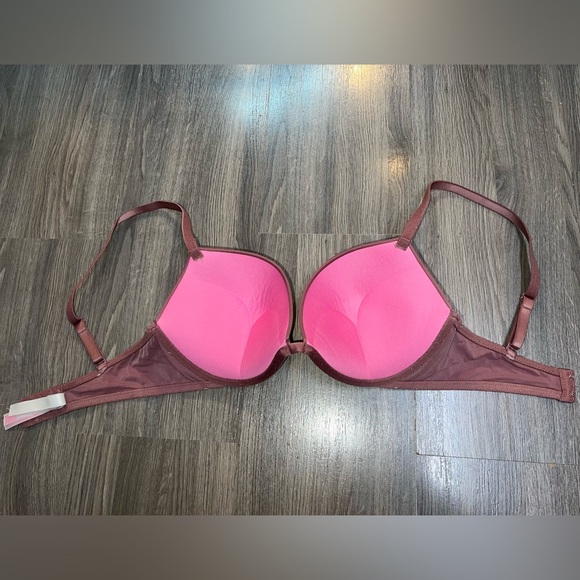 Victoria’s Secret PINK Push up Bra - Picture 3 of 3